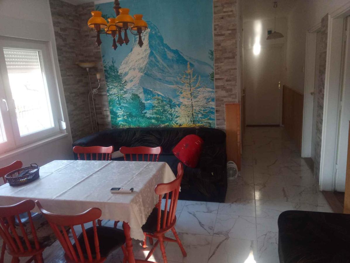 Holiday Home In Balatonfenyves 18465 Luaran gambar